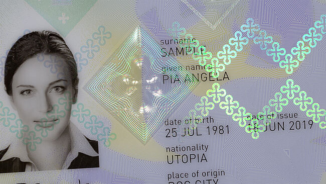 Close-up image of polycarbonate passport datapage with embedded KINEGRAM feature with Full Data Protection (FDP)