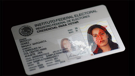 Mexico IFE Voting Card protected with a KINEGRAM