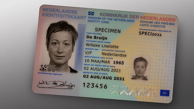 Carte d'identité néerlandaise avec KINEGRAM Image d'une carte d'identité néerlandaise avec KINEGRAM