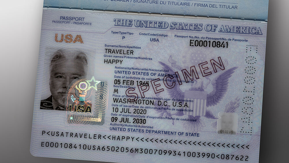 Image of the US Passport which is protected by a KINEGRAM security feature